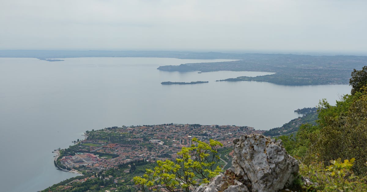 A stunning aerial view of Toscolano Maderno and Lake Garda in Lombardy, Italy.